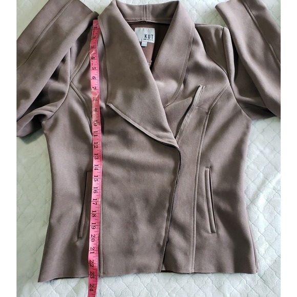KUT from the Kloth Faux Suede Moto Jacket Women's Large Taupe Asymmetrical Zip - Picture 10 of 11